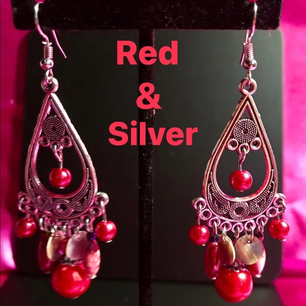 Dangle earrings